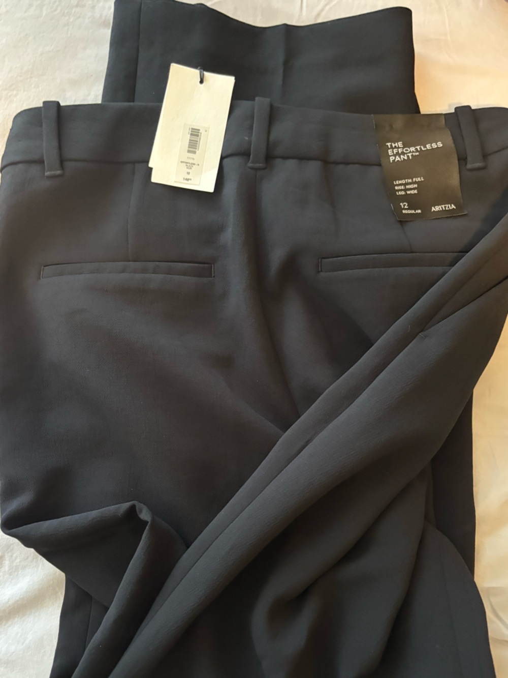 Aritzia Effortless Pants NWT Size 12